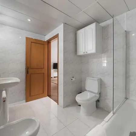 Da Silva By An Island Funchal (Madeira)